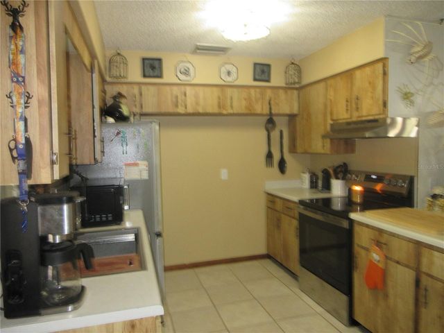 1851 SE 176TH AVENUE, Silver Springs, FL 34488