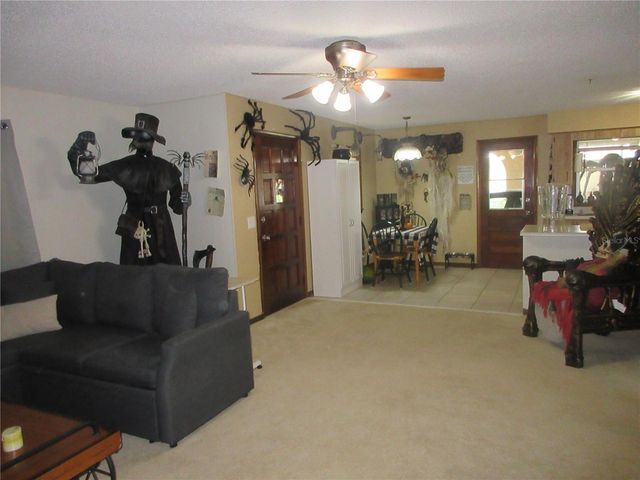 1851 SE 176TH AVENUE, Silver Springs, FL 34488
