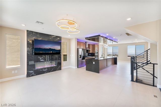 2092 Noble Perch Street, Las Vegas, NV 89138