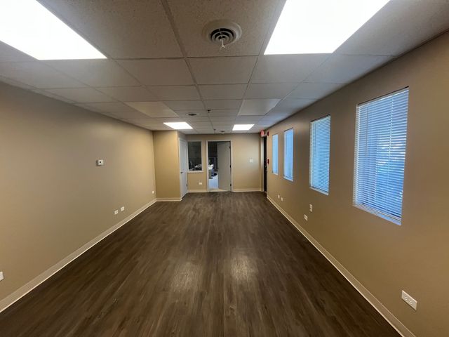 1318 Marquette Drive 8, Romeoville, IL 60446