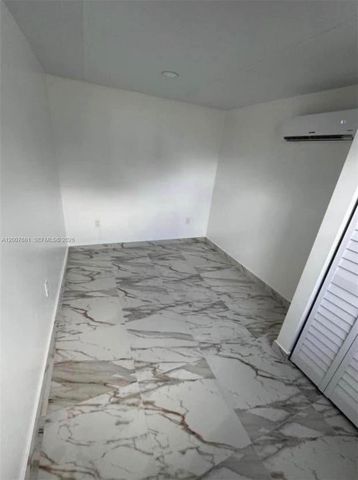 4721 Peters Rd A, Plantation, FL 33317