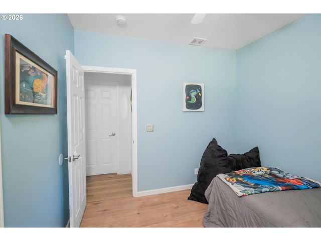 2246 DALE Ave, Eugene, OR 97408