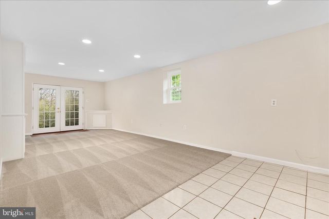 9910 CHASE HILL CT, Vienna, VA 22182