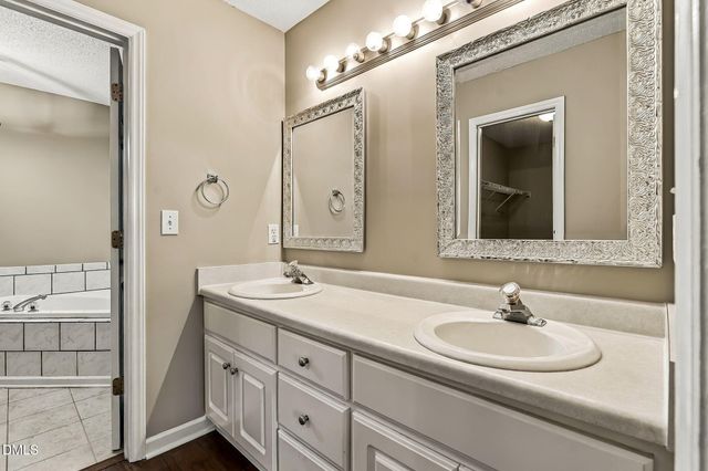 158 Lassiter Farms Lane, Clayton, NC 27520