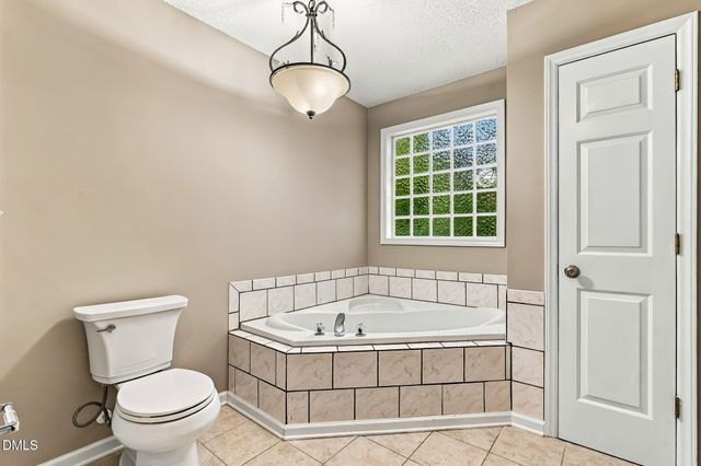 158 Lassiter Farms Lane, Clayton, NC 27520