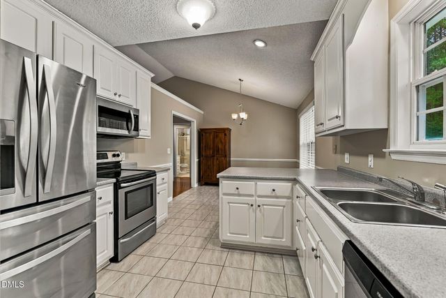 158 Lassiter Farms Lane, Clayton, NC 27520