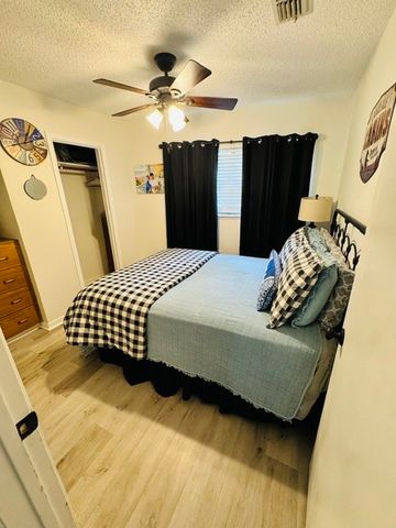 22019 Brierwood Drive, Frankston, TX 75763