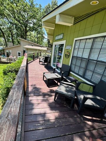22019 Brierwood Drive, Frankston, TX 75763