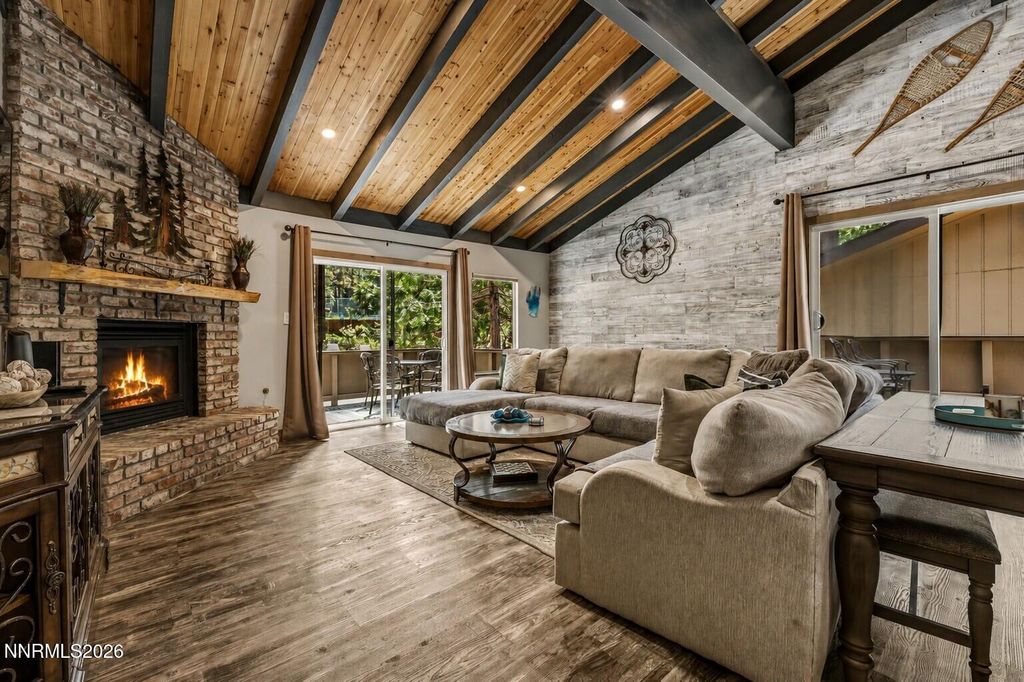 Image 1 of property listing at 321 Ski Way 221, Incline Village, NV 89451