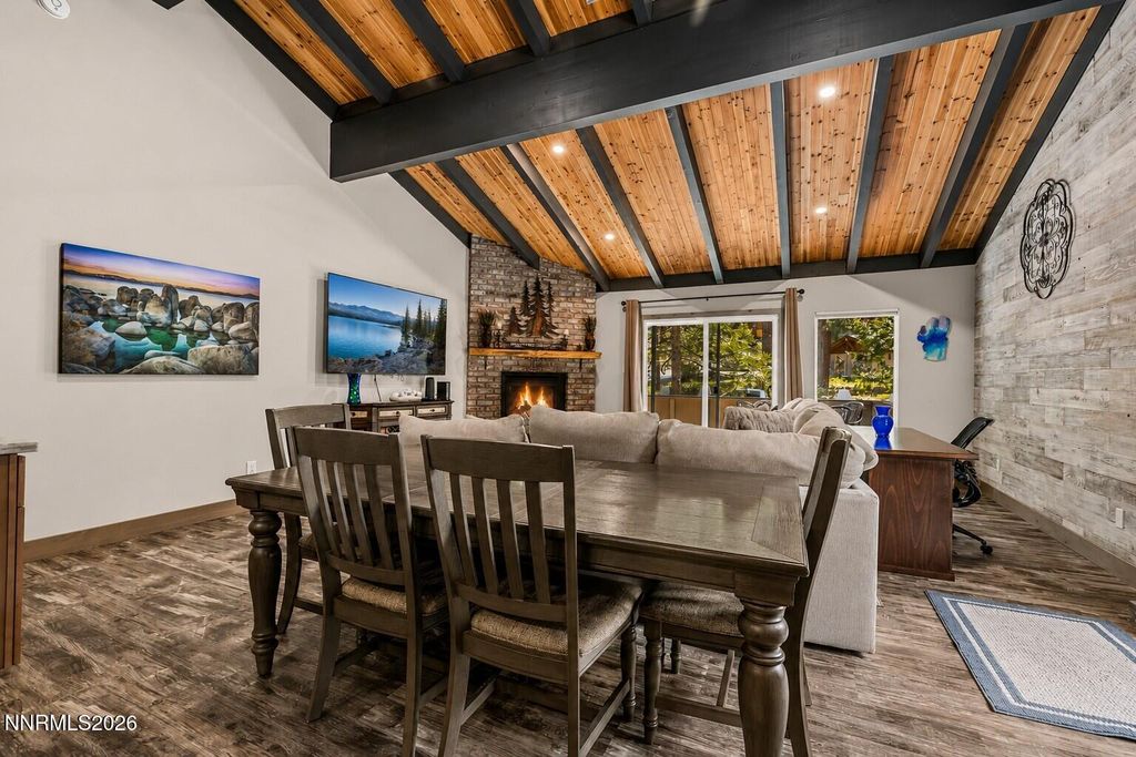 Image 2 of property listing at 321 Ski Way 221, Incline Village, NV 89451