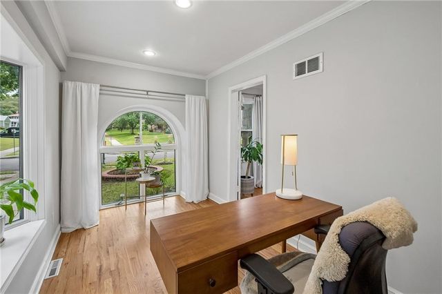 1216 W 73rd Street, Kansas City, MO 64114
