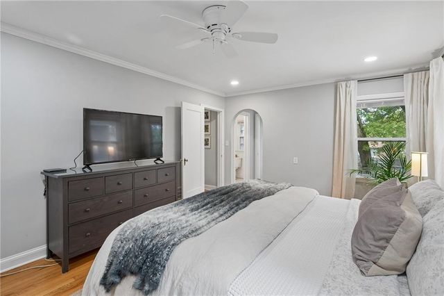 1216 W 73rd Street, Kansas City, MO 64114