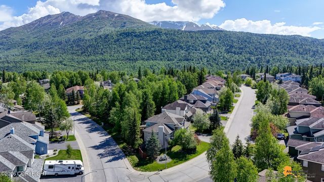 8811 Acadia Drive, Eagle River, AK 99577