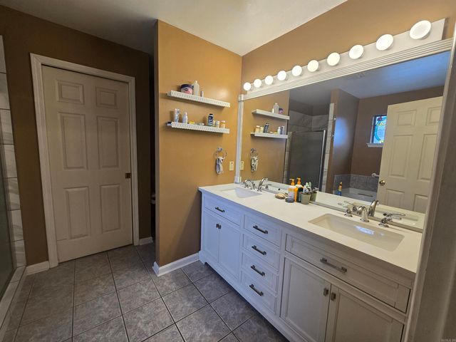 31 Turquoise Drive, Maumelle, AR 72113