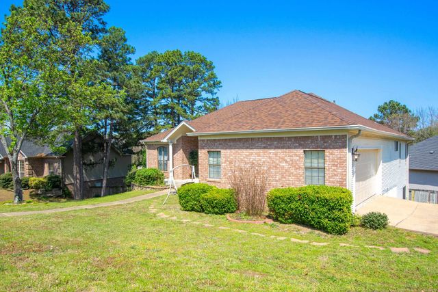 31 Turquoise Drive, Maumelle, AR 72113