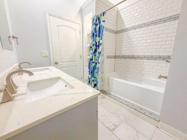 101 Van Buren Avenue, Hobart, IN 46342