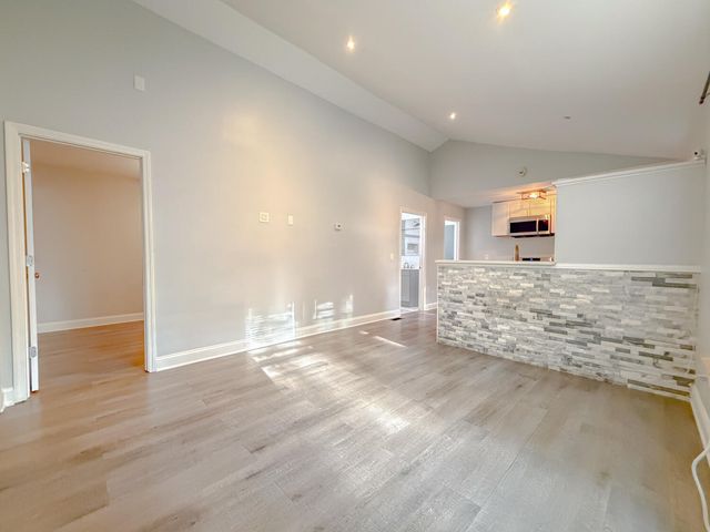 101 Van Buren Avenue, Hobart, IN 46342