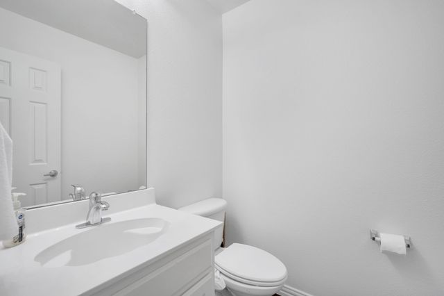 8204 Wildrock Drive, Arlington, TX 76001