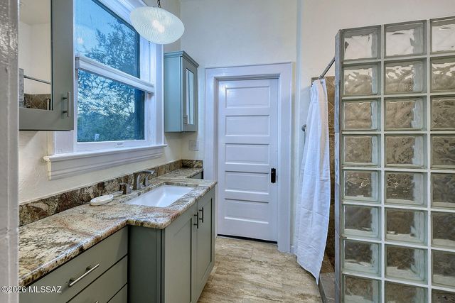 528 E 2nd Street, Tucson, AZ 85705