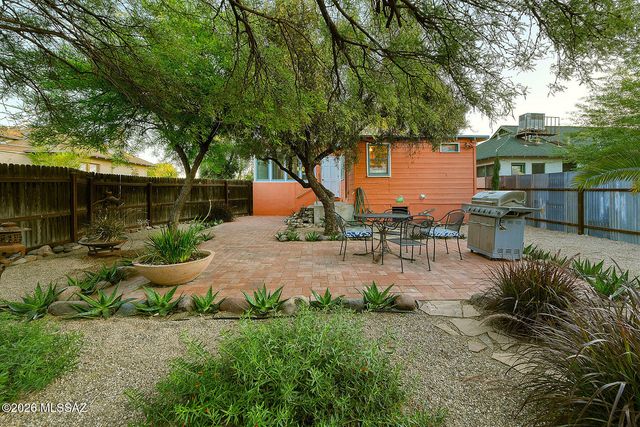 528 E 2nd Street, Tucson, AZ 85705