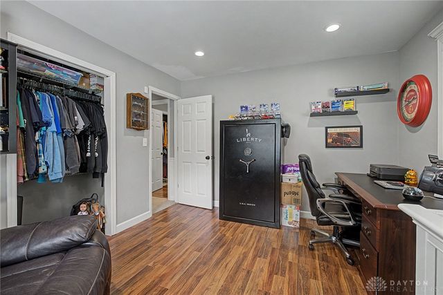 630 Clareridge Lane, Centerville, OH 45458