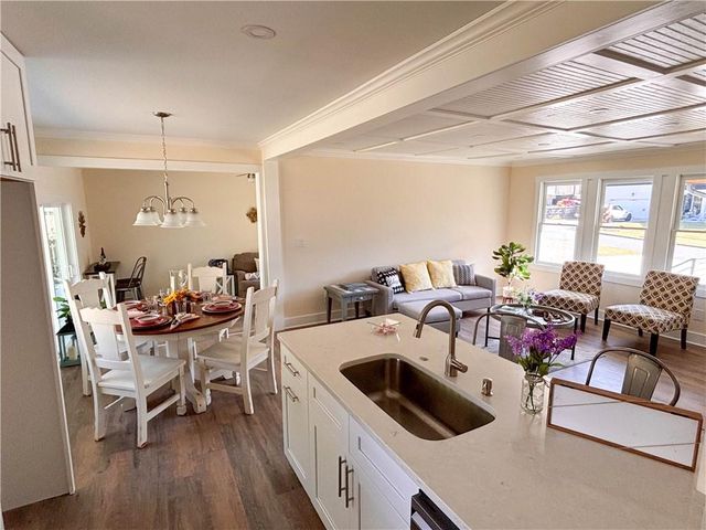 1912 Canmont NE Drive, Brookhaven, GA 30319