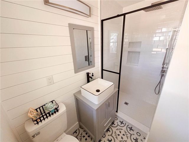 1912 Canmont NE Drive, Brookhaven, GA 30319