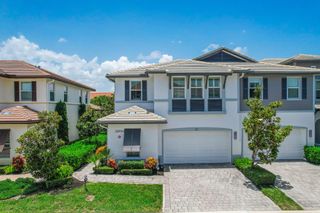 22954 Clear Echo Drive 31, Boca Raton, FL 33433
