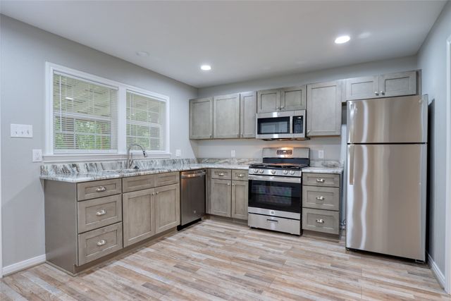 1545 Reuter Avenue, Waco, TX 76708