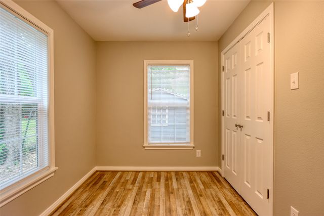 1545 Reuter Avenue, Waco, TX 76708
