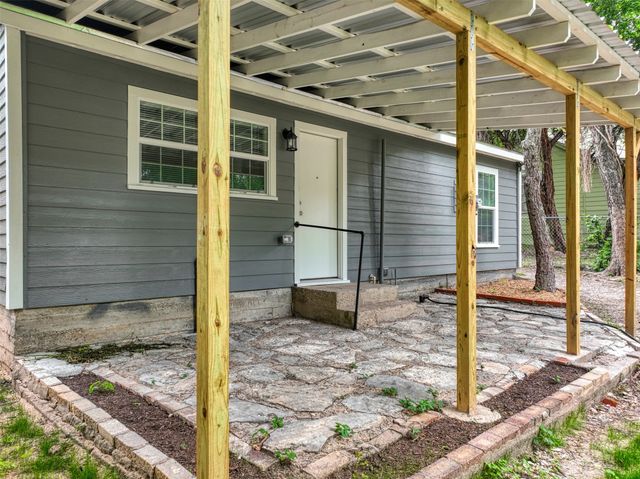 1545 Reuter Avenue, Waco, TX 76708