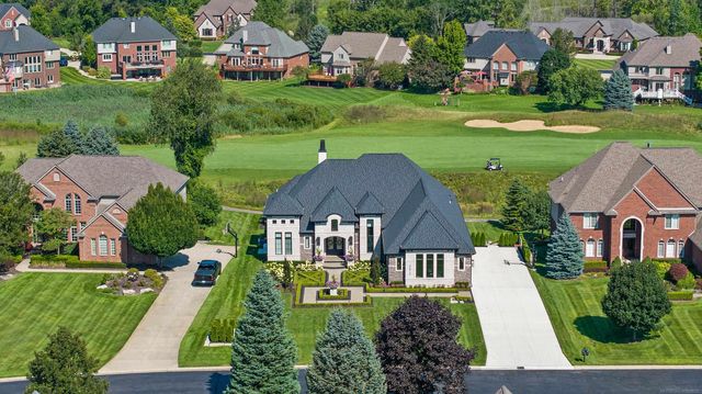 2612 Invitational Drive, Oakland, MI 48363