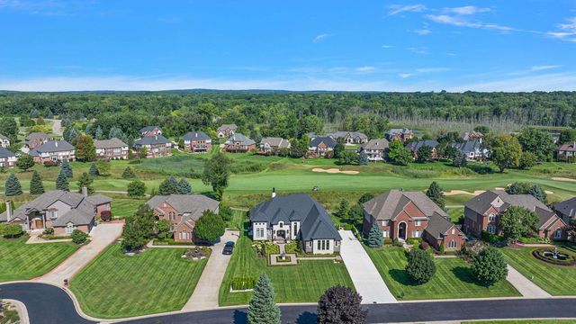 2612 Invitational Drive, Oakland, MI 48363