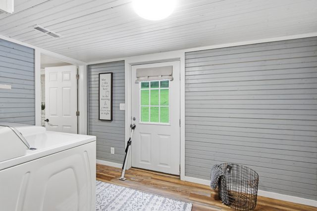 1199 Hillcrest Rd, Dickson, TN 37055