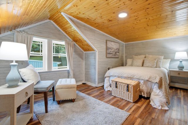 1199 Hillcrest Rd, Dickson, TN 37055