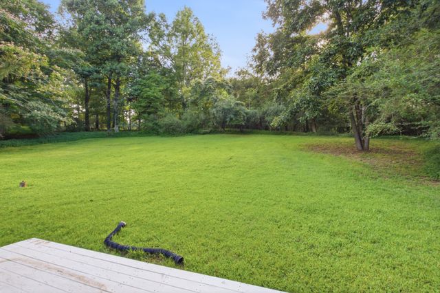 1199 Hillcrest Rd, Dickson, TN 37055