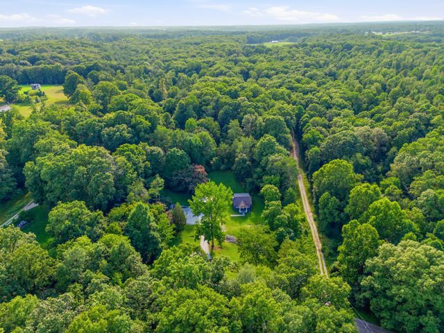 1199 Hillcrest Rd, Dickson, TN 37055