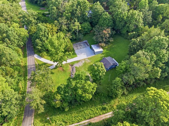 1199 Hillcrest Rd, Dickson, TN 37055