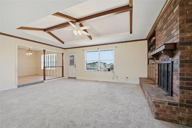 103 E Lakeview Court, Tecumseh, OK 74873