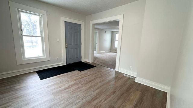 986 Euclid Street, Saint Paul, MN 55106