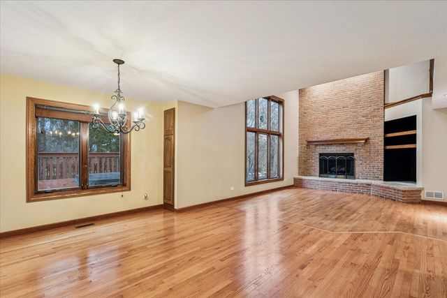 16693 W CHERRYWOOD Lane, Wadsworth, IL 60083