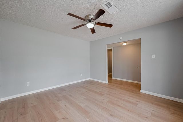 206 Beaver Bend Road, Houston, TX 77037