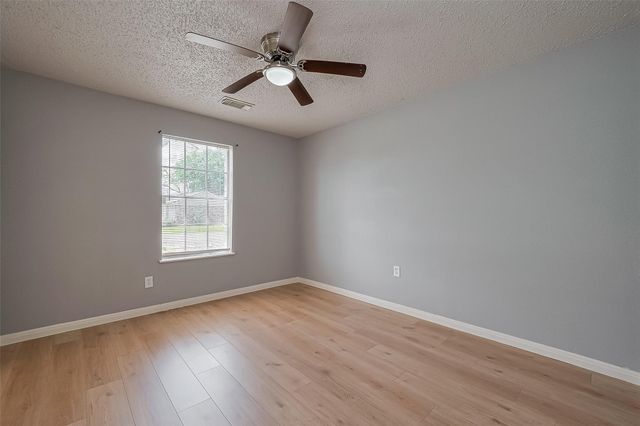 206 Beaver Bend Road, Houston, TX 77037