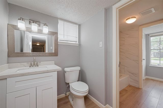 206 Beaver Bend Road, Houston, TX 77037