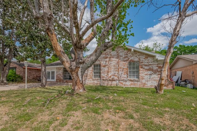 206 Beaver Bend Road, Houston, TX 77037