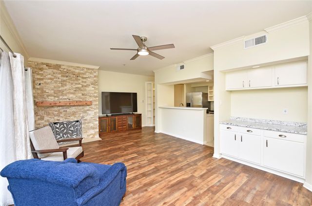 12800 Melville Drive 106A, Montgomery, TX 77356