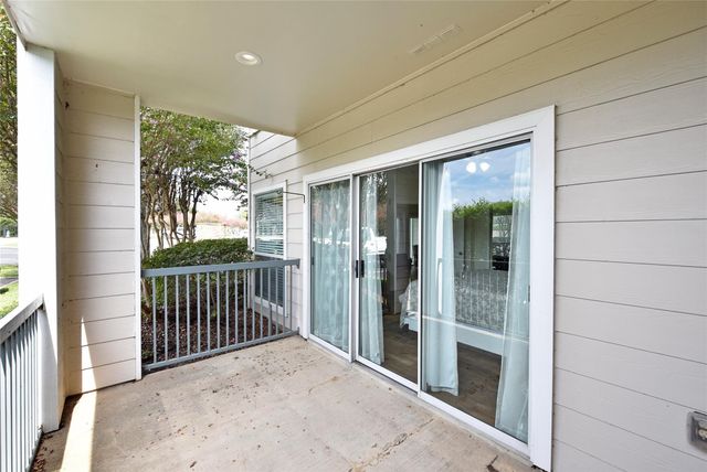 12800 Melville Drive 106A, Montgomery, TX 77356