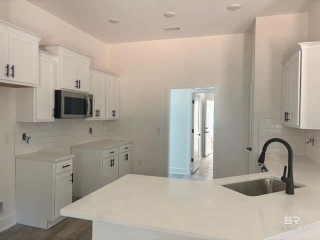 27728 Pollard Road, Daphne, AL 36526