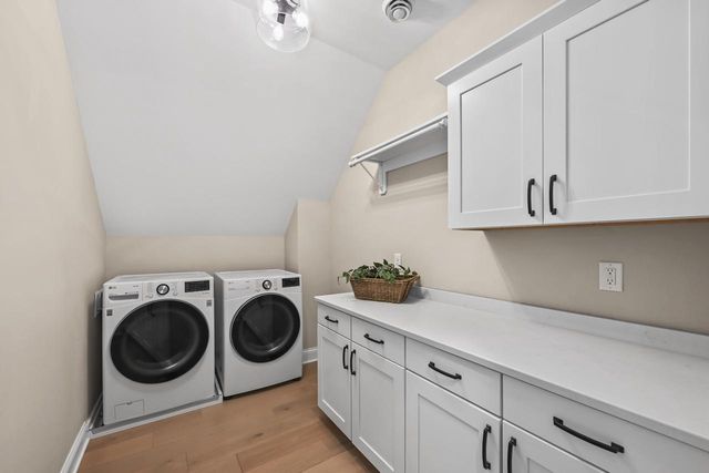 2322 S Lenox STREET, Milwaukee, WI 53207