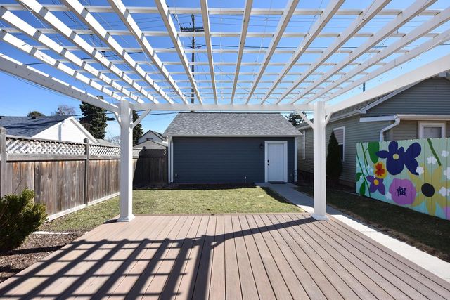 2322 S Lenox STREET, Milwaukee, WI 53207